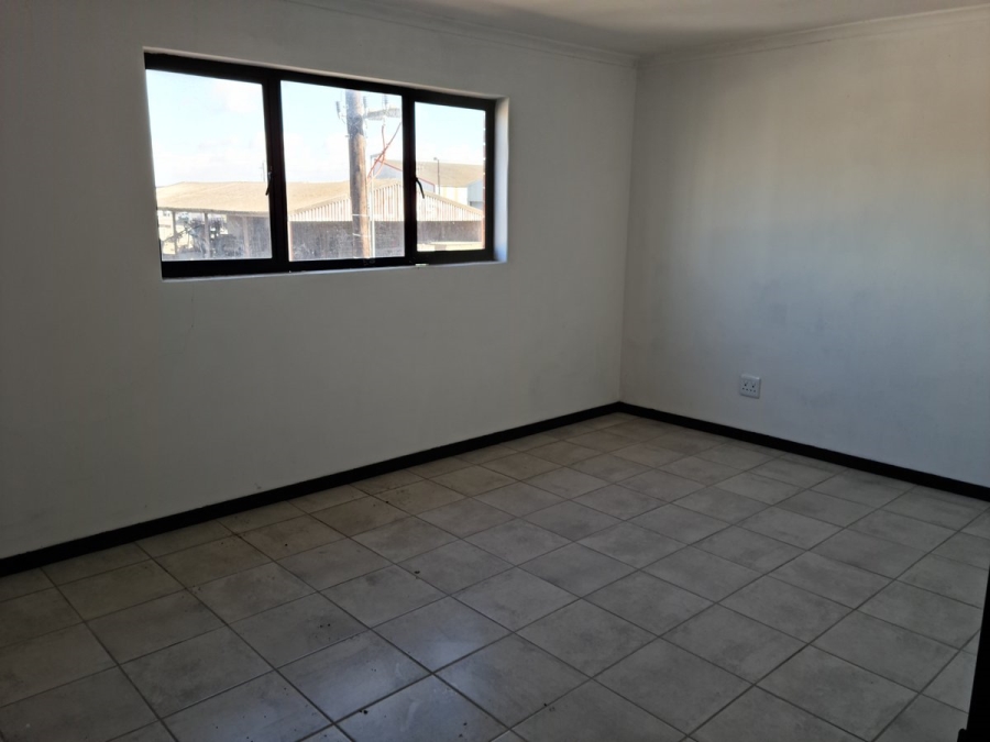 To Let commercial Property for Rent in Blackheath Industrial Western Cape